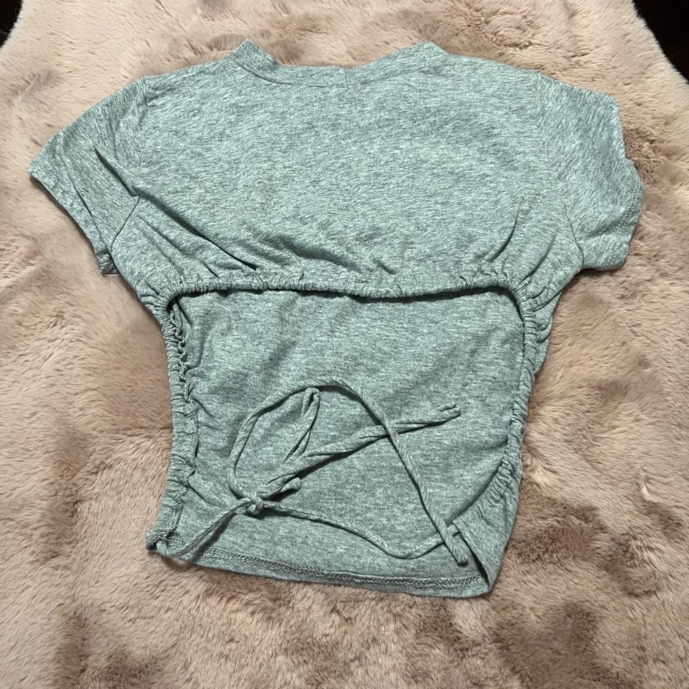 Open Back Crop Top - Picture 3 of 3